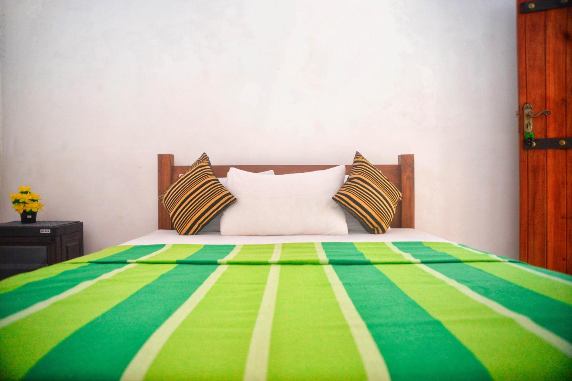 Tropical Garden Homestay Pidurangala Sigiriya Ngoại thất bức ảnh
