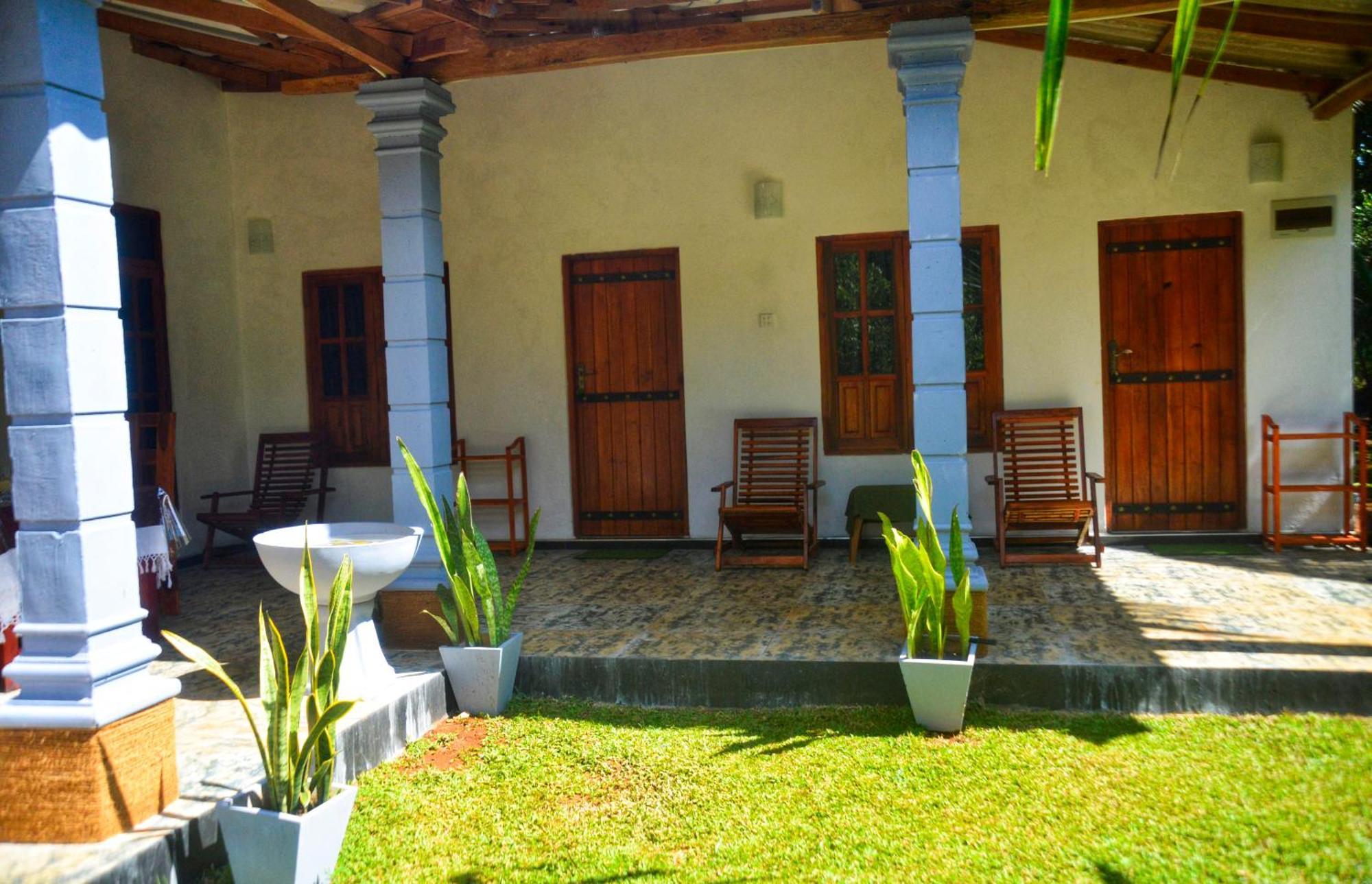 Tropical Garden Homestay Pidurangala Sigiriya Ngoại thất bức ảnh