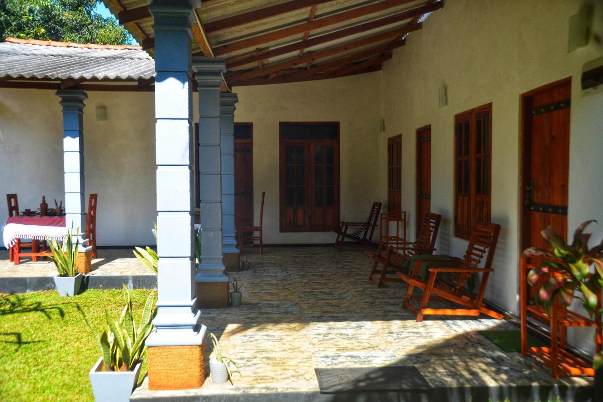Tropical Garden Homestay Pidurangala Sigiriya Ngoại thất bức ảnh